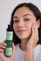 Ingrédients gel hydratant non gras L'Onyrìa Paris acide hyaluronique et niacinamide